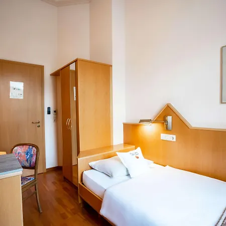Komfort Am Kurpark 4* Bad Hombourg