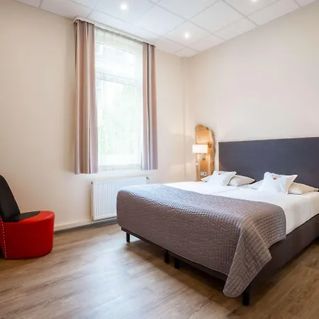 Komfort Am Kurpark Hotel 4*