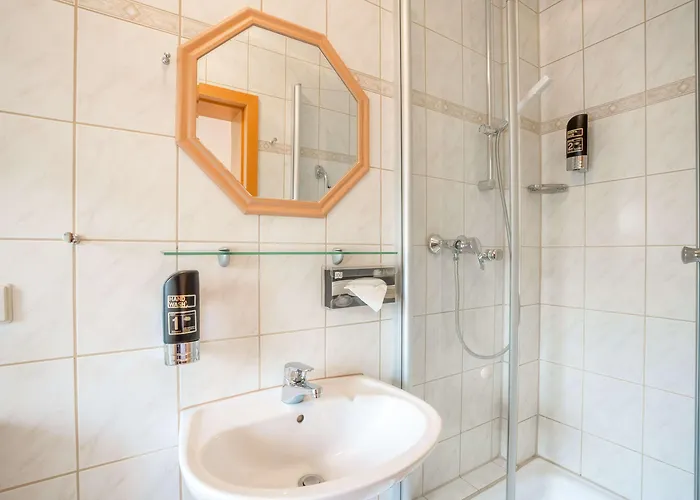 Komfort Am Kurpark 4*