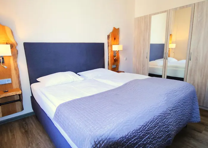 Komfort Am Kurpark Szálloda Bad Homburg vor der Höhe