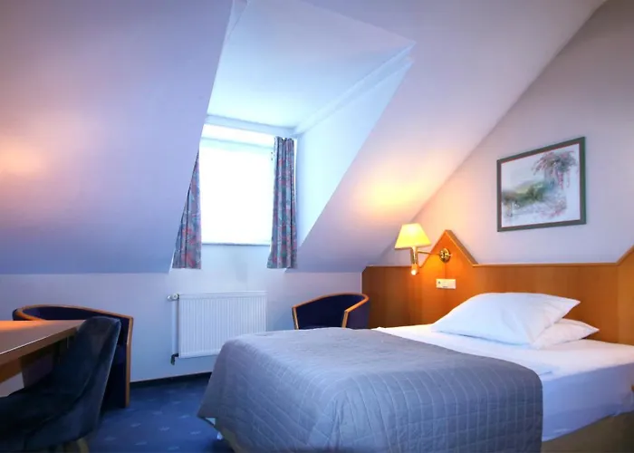 Komfort Am Kurpark Szálloda Bad Homburg vor der Höhe