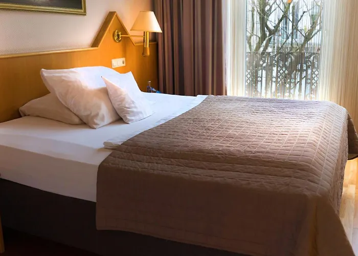 Hotel Komfort Am Kurpark Bad Homburg vor der Höhe