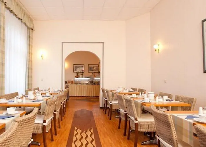 Szálloda Komfort Am Kurpark