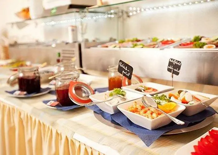 Komfort Am Kurpark Szálloda 4*