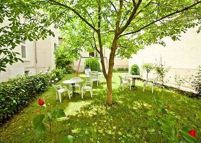 Szálloda Komfort Am Kurpark 4*